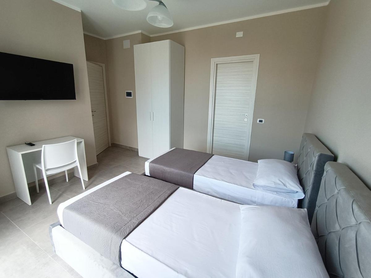 B&B Al Centro 锡代诺滨海 外观 照片